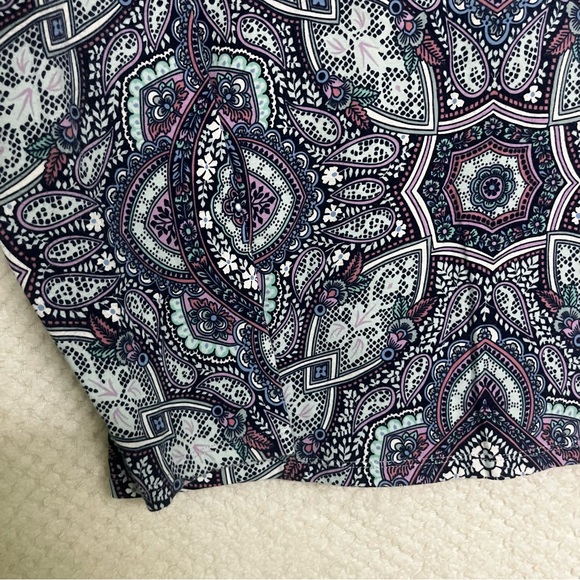 Talbots Purple and Black Patterned Long Sleeve Top Size LP Cotton Blend Classic - Picture 6 of 11